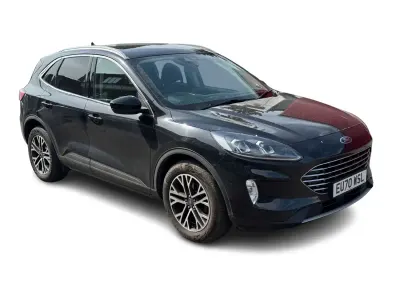 Usado Ford Kuga Titanium 120 HP (88 kW) 2020 Preto SUV