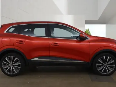 Used Renault Kadjar Iconic 160 HP (117 kW) 2019 Flame red SUV