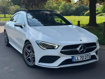 Usado Mercedes CLA180 AMG Line Premium Plus 136 HP (100 kW) 2020 Branco Sedan