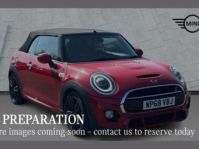 Używany Mini Cooper S Cabriolet Sport 188 KM (138 kW) 2018 Czerwony Kabriolet