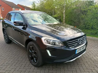 Begagnad Volvo XC60 SE Lux 181 HK (133 kW) 2015 Svart SUV