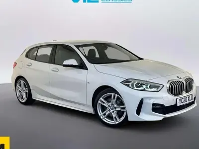 Używany BMW 118 M Sport 140 KM (102 kW) 2020 Biały Hatchback