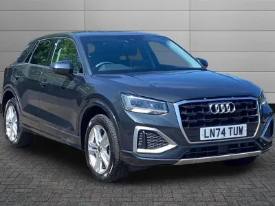 Second-hand Audi Q2 Sport 150 CP (110 kW) 2024 Gri SUV