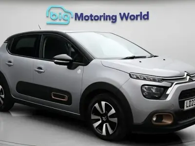 Begagnad Citroën C3 PureTech 83 HK (61 kW) 2023 Grå Halvkombi