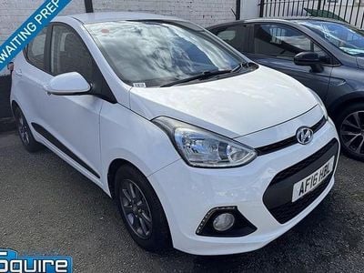 Used Hyundai i10 Premium 87 HP (63 kW) 2016 Polar white Hatchback