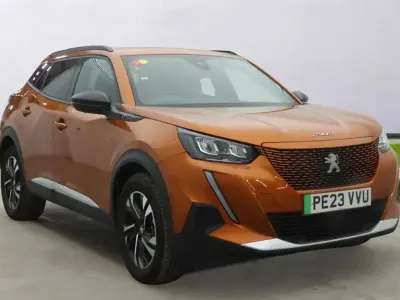 Used Peugeot 2008 Allure+ 100 kW (136 HP) 2023 Orange SUV