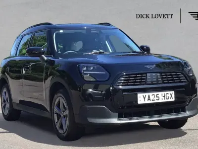 Used Mini Countryman Classic 170 HP (125 kW) 2025 Black SUV