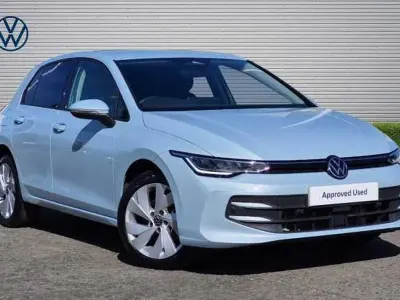 Used VW Golf VIII Match 115 HP (84 kW) 2025 Blue Hatchback