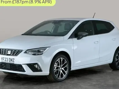 Begagnad Seat Ibiza XCELLENCE Lux 110 HK (80 kW) 2023 Vit Halvkombi