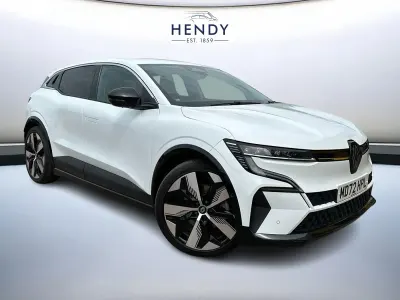 Used Renault Megane E-Tech Techno 159 kW (217 HP) 2022 White  Hatchback