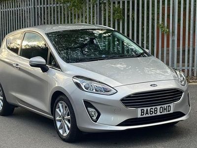Używany Ford Fiesta Titanium 125 KM (91 kW) 2019 Srebrny Hatchback