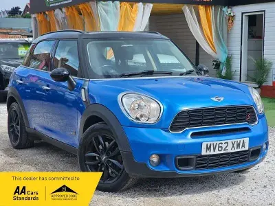 Used Mini Cooper SD 143 HP (105 kW) 2012 Blue Hatchback
