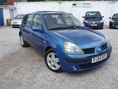 Blue Used 2005 Renault Clio II Dynamique Hatchback | £1,499 (Expensive)