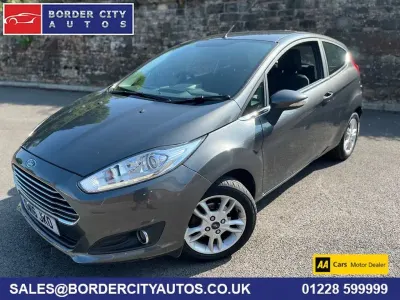 Used Ford Fiesta Zetec 100 HP (73 kW) 2016 Grey Hatchback