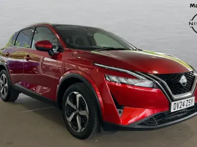 Used Nissan Qashqai N-Connecta 158 HP (116 kW) 2024 Red SUV
