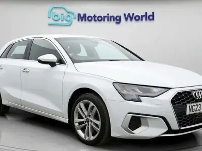Used Audi A3 Sportback e-tron Sport 204 HP (150 kW) 2023 White Hatchback