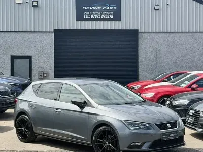 Used Seat Leon SE Dynamic 110 HP (80 kW) 2016 Grey Hatchback