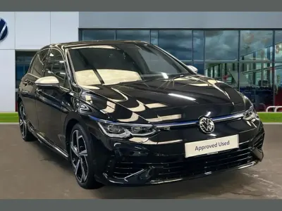 Used VW Golf VIII R 320 HP (235 kW) 2022 Deep black pearl Hatchback