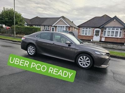 Grey Used 2019 Toyota Camry Design Sedan | £11,300 (Fair price)