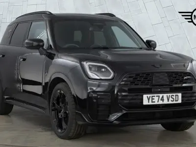 Used Mini Countryman 168 HP (123 kW) 2024 Black SUV
