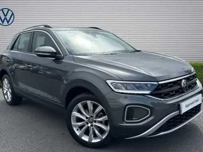 Used VW T-Roc Life 110 HP (80 kW) 2023 Grey SUV
