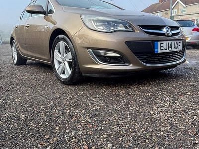 Brown Used 2014 Vauxhall Astra SRi Hatchback | £2,495 (Fair price)