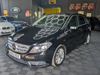 Used Mercedes B180 SE 2013 Black Hatchback