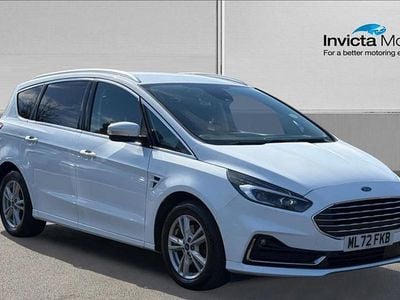 Used Ford S-MAX Titanium 190 HP (139 kW) 2022 Frozen white MPV