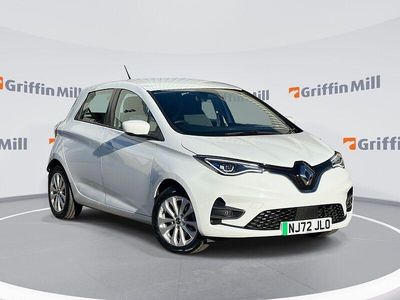 White Used 2022 Renault Zoe Iconic Hatchback | £10,259 (Fair price)