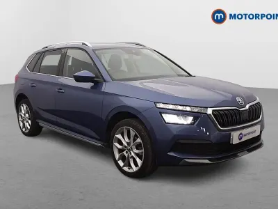 Käytetty Skoda Kamiq SE L 116 HP (85 kW) 2020 Sininen Katumaasturi
