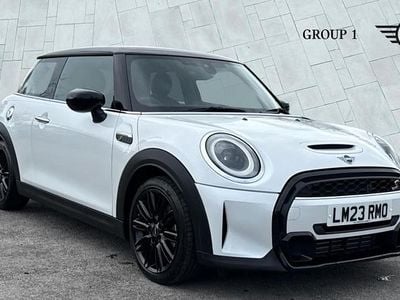 Used Mini Cooper S Exclusive 178 HP (130 kW) 2023 White Hatchback