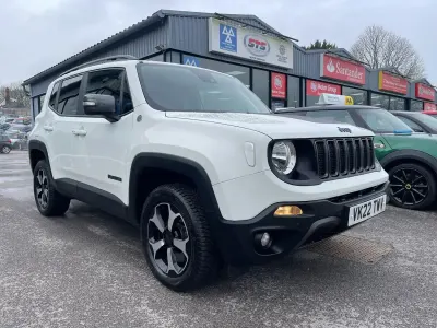 Begagnad Jeep Renegade Trailhawk 2022 Vit SUV