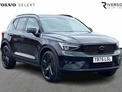 Used Volvo XC40 Plus 163 HP (119 kW) 2025 Onyx black SUV