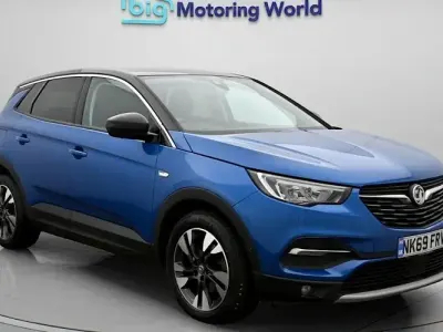 Used Vauxhall Grandland X SRi 131 HP (96 kW) 2020 Blue SUV