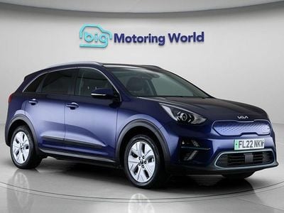 Used Kia e-Niro 147 kW (201 HP) 2022 Blue SUV