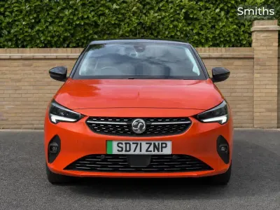 Used Vauxhall Corsa-e Elite 98 kW (134 HP) 2021 Orange Hatchback