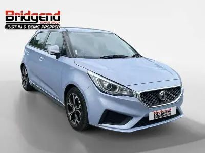 Used MG MG3 Excite 106 HP (77 kW) 2022 Silver Hatchback
