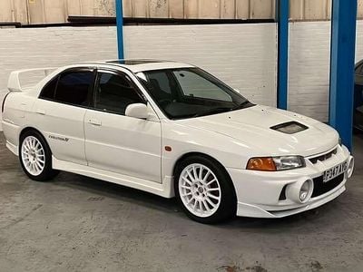 Used Mitsubishi Lancer 276 HP (202 kW) 2007 White