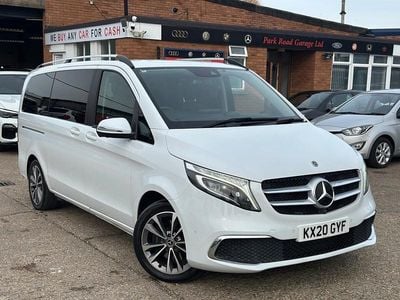 Used Mercedes V220 163 HP (119 kW) 2020 White MPV