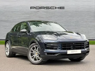 Used Porsche Cayenne 464 HP (341 kW) 2023 Blue SUV