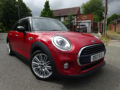 Used Mini Cooper D Hatch 2017 Red Hatchback