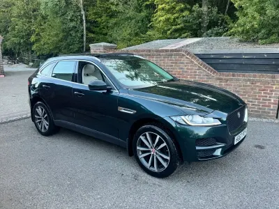 Used Jaguar F-Pace Portfolio 300 HP (220 kW) 2018 Green SUV