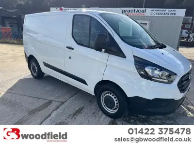 Used Ford Transit Custom 105 HP (77 kW) 2019 White Van