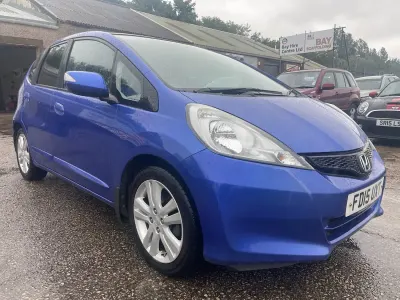 Used Honda Jazz ES 2015 Blue Hatchback