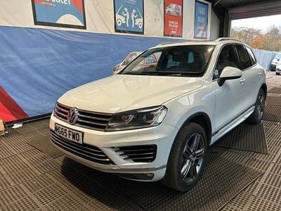 Used VW Touareg R-line 262 HP (192 kW) 2015 White SUV