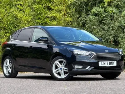 Used Ford Focus Titanium 125 HP (91 kW) 2017 Black Hatchback