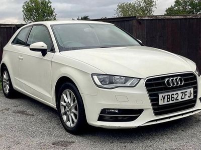 Used Audi A3 110 HP (80 kW) 2013 White Hatchback