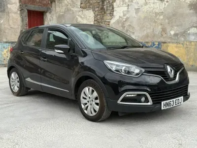 Used Renault Captur Expression+ 90 HP (66 kW) 2013 Black SUV