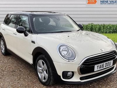 Used Mini Cooper Clubman 2016 White Estate