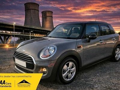 Used Mini Cooper Hatch 136 HP (100 kW) 2017 Grey Hatchback